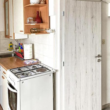 Stara Baška Stunning Home In Punat With Kitchen מראה חיצוני תמונה