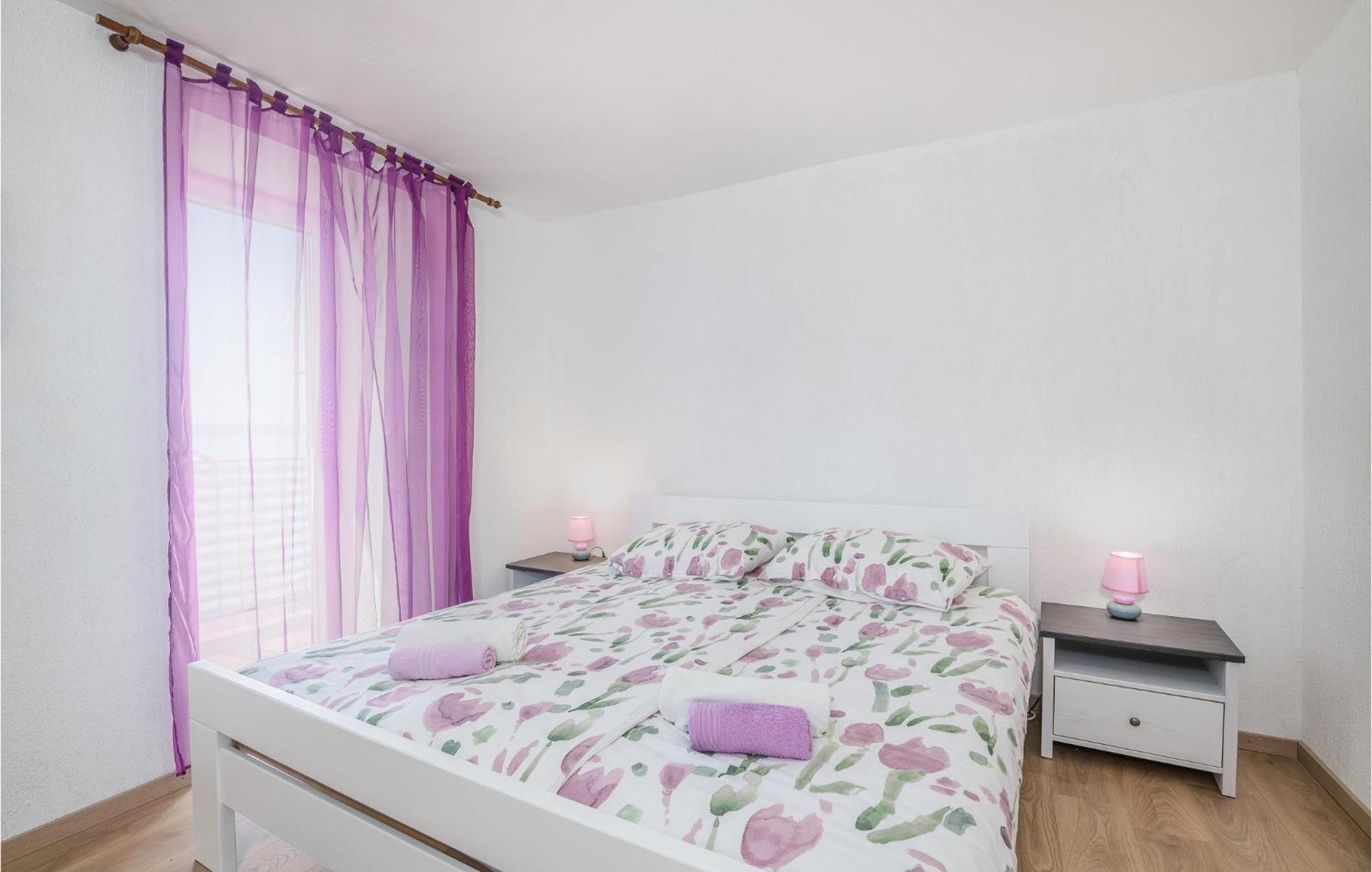 Stara Baška Stunning Home In Punat With Kitchen מראה חיצוני תמונה