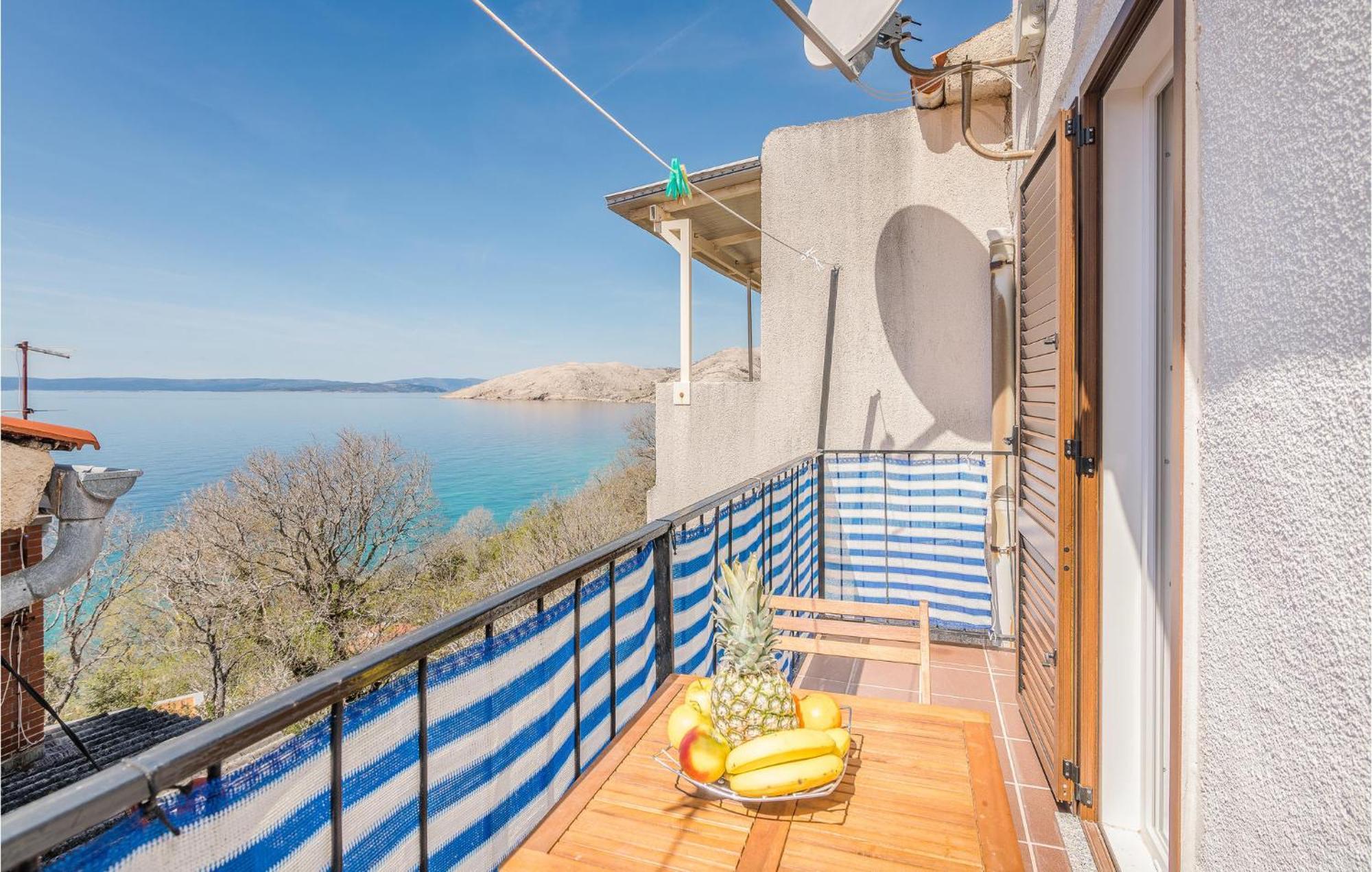 Stara Baška Stunning Home In Punat With Kitchen מראה חיצוני תמונה